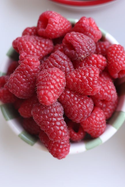 Raspberries Non ORG 6oz / 12ct