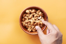 Cashews